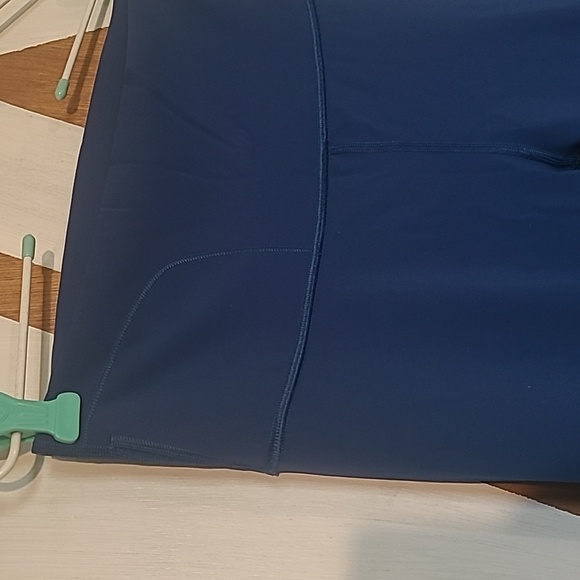 LULULEMON Leggings - Picture 6 of 6